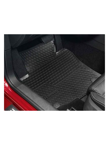 Alfombrilla de goma delantera